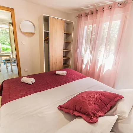 Mobile Fantina Mobile Homes Apartament Sveti Filip i Jakov