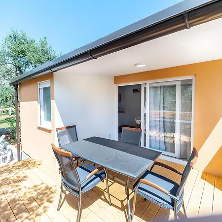 Apartament Mobile Fantina Mobile Homes